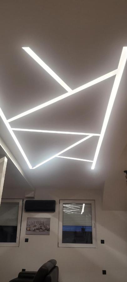 Zen Apartmani Novi Sad Buitenkant foto