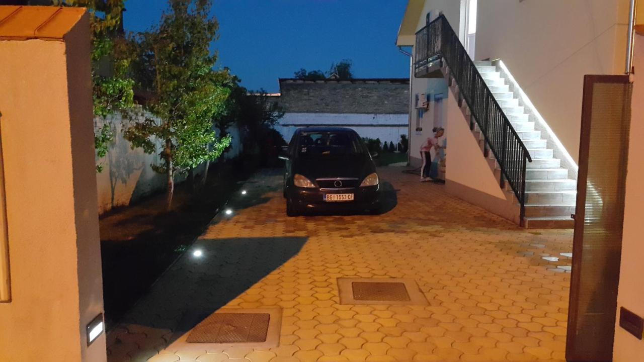 Zen Apartmani Novi Sad Buitenkant foto