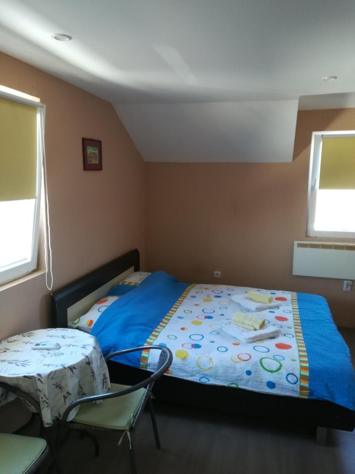 Zen Apartmani Novi Sad Buitenkant foto